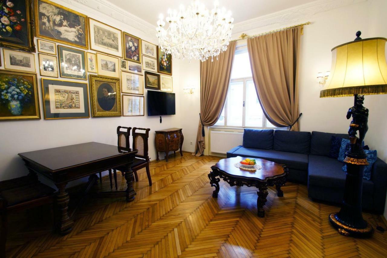 7th Heaven Center Apartment Wien