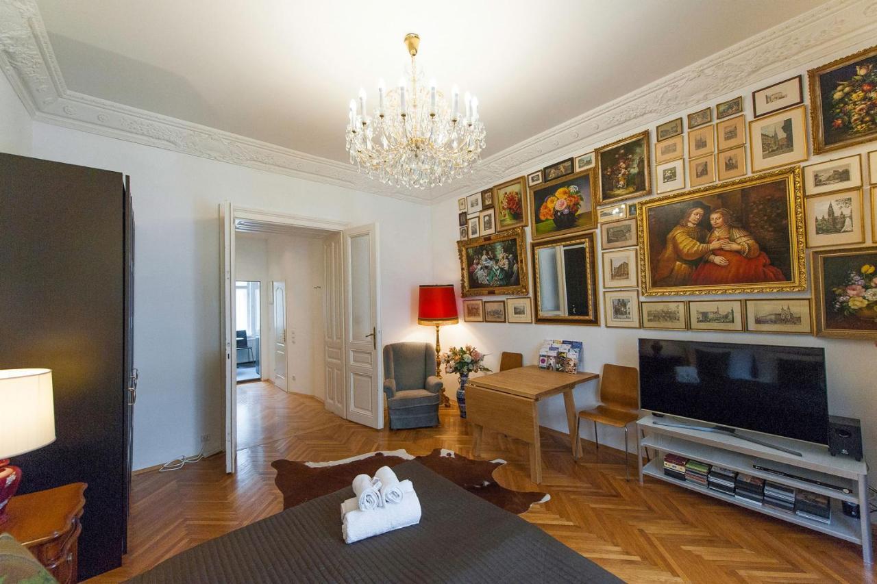 7th Heaven Center Apartment Wien